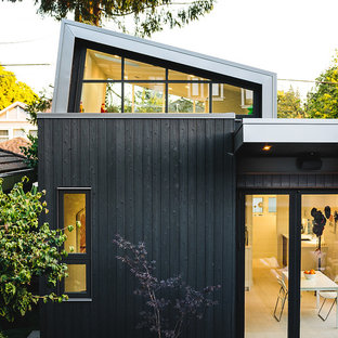 Laneway House