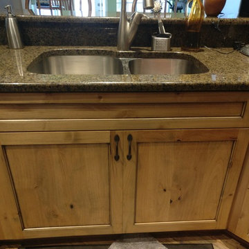 Thompson Cabinet Refacing