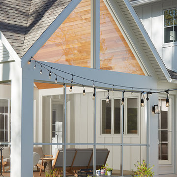The Holloway - Contemporary Farmhouse