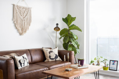 Inspiration for a contemporary living room remodel in Toronto