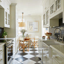 Linpark Drive: Kitchen