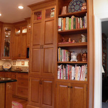 Half wall and adjoining wall