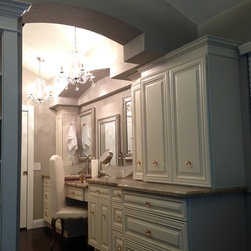Pierce Kitchen and Bath Cabinets - Kitchen Cabinetry