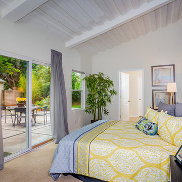 Traditional Bedroom