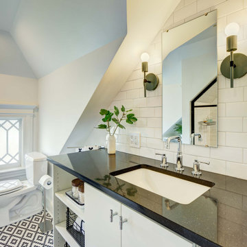 Vintage black and white guest bath