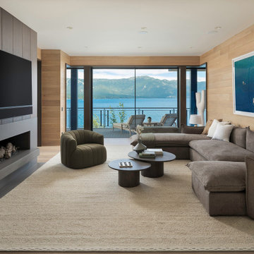 Crystal Bay Scandinavian Lake House Family Room