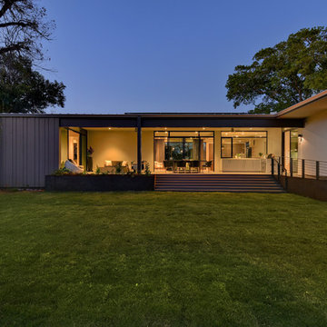 Laura Britt Design: Highland Park West New Construction Twilight