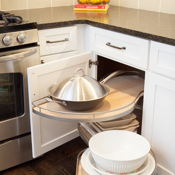 Cozy Retro Kitchen in Arlington Heights