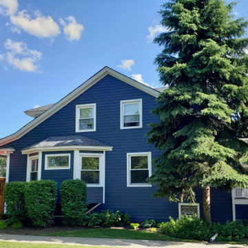 Bungalow in Old Irving, Chicago James Hardie Siding
