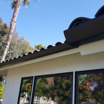 Huntington Beach California, White Fascia Wrap, Black 6 inch Angle Face Gutters