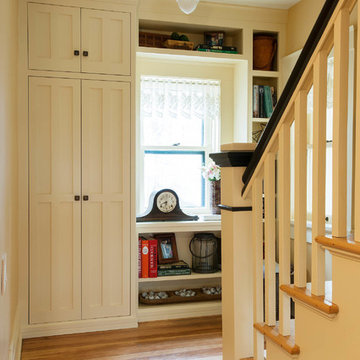 Arts & Crafts Designer Series Featuring Details in Maple