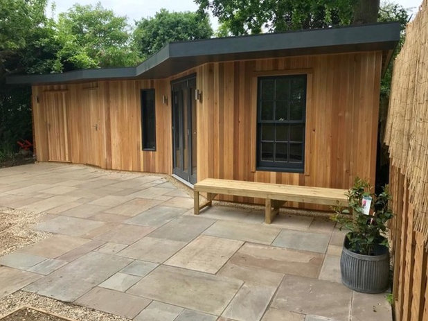 Contemporary Garden Shed and Building by Inside Out Oxford Bespoke Garden Rooms