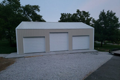 Example of a three-car garage design in Louisville