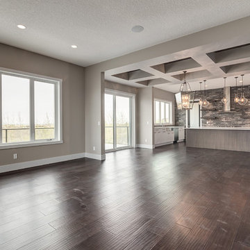 Praise Modern Acreage on Golf Course