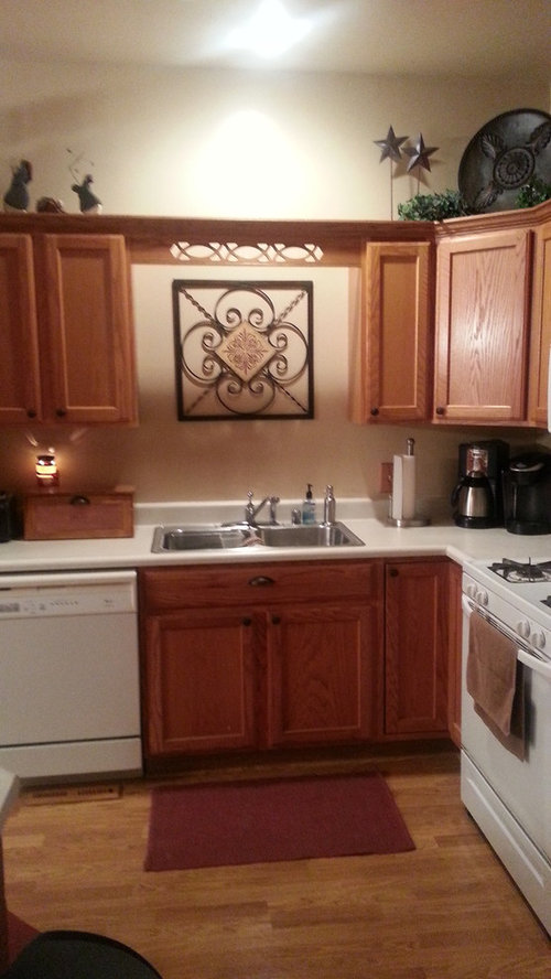  kitchen  with no  window  above  sink 