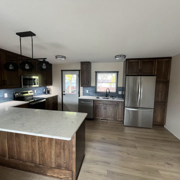 A Bright, Bold & Beautiful Kitchen Update