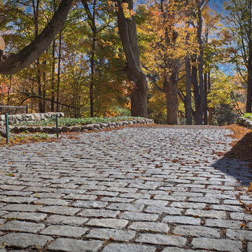 Boxford - Cobblestone Driveway