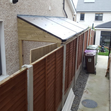 Side Entrance Side Alleyway Enclosure