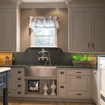 Laundry and Pet Parlor Combined Beautifully