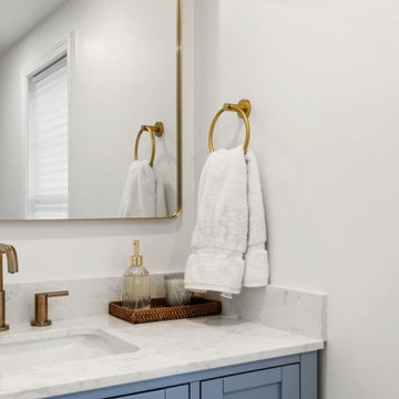 Swarthout Residence _ Laundry & Guest Bathroom