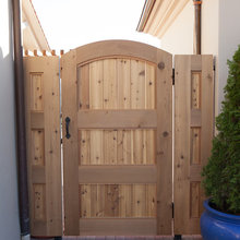 Gate