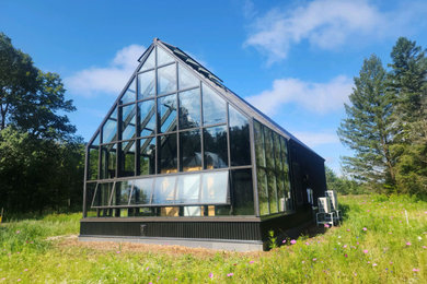 Gable-attached Greenhouse
