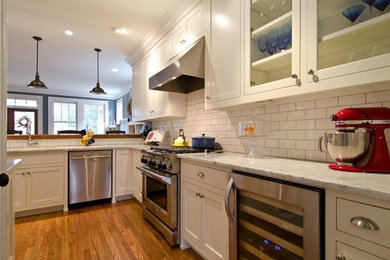 Elegant kitchen photo in Atlanta