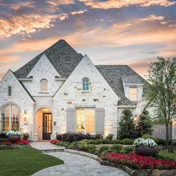 Whitley Place // Prosper, TX // Huntington Homes // Plan 6181