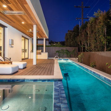 Sunset House