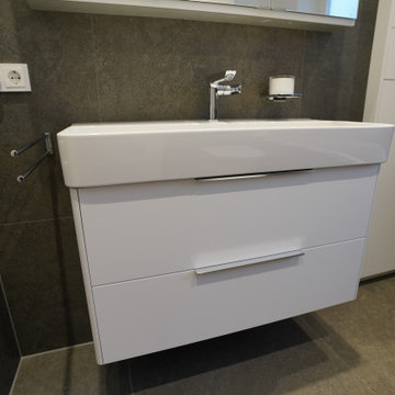 Modernisierung eines Badezimmers in München - Feldkirchen-Ost