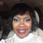 Michelle McElroy's photo