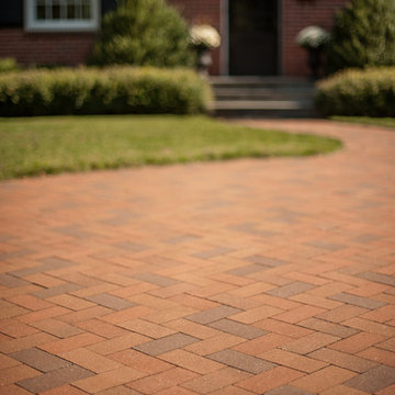 Colonial Driveway