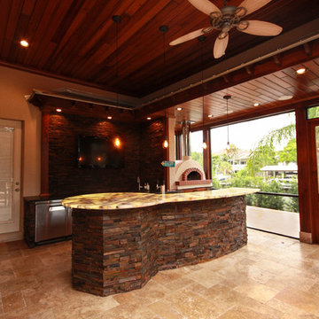 Siesta Key outdoor kitchen, bar, pizza oven