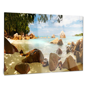 Designart Rocky Praslin Seychelles Panorama Landscape Large Metal Wall Art Disc of 23 23 H x 23 W x 1 D 1P Blue//White