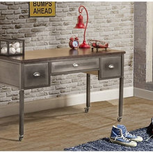 Pratima desk