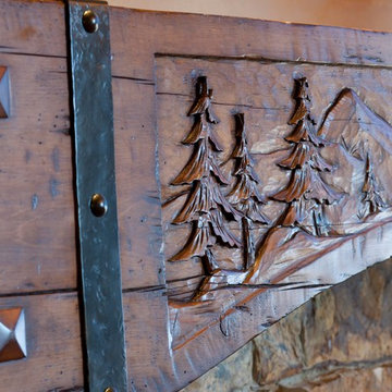 Mantle Detail