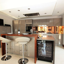 Leslie's kitchen