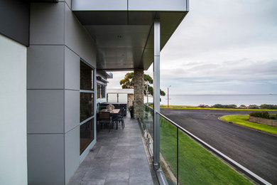 Design ideas for a contemporary verandah in Melbourne.