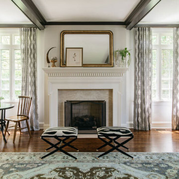 Cozy Family Room in Historic Family Home in Kenilworth