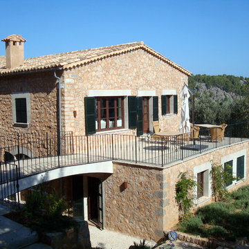 Reforma de vivienda, piscina y diseño de jardín en Soller,
