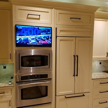 Hoover, AL. Cabinet Refacing/Refinishing/Modifications/New Drawers/etc.
