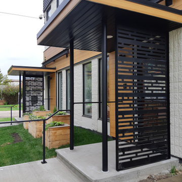 Outdoor Privacy Screen