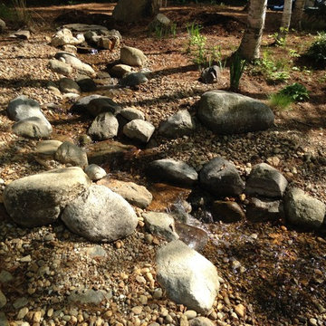 water feature, outdoor living area