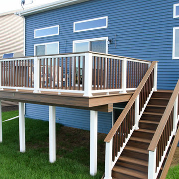 Upper Level Deck
