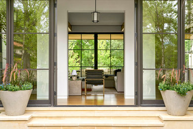 Example of a trendy entryway design in Dallas