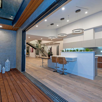 New Construction Tarzana