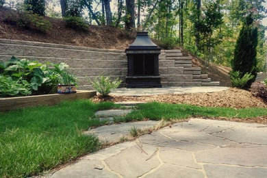 Photo of a transitional landscaping in Raleigh.