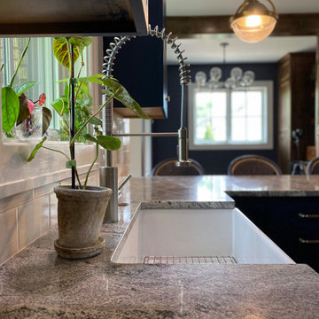 A Dazzling Remodel of An Historic Grosse Pointe Kitchen
