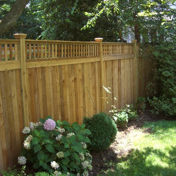 Cedar Privacy fence with lattice