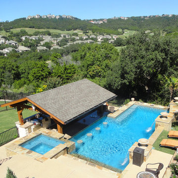 Riverplace Pool & Outdoor Kitchen